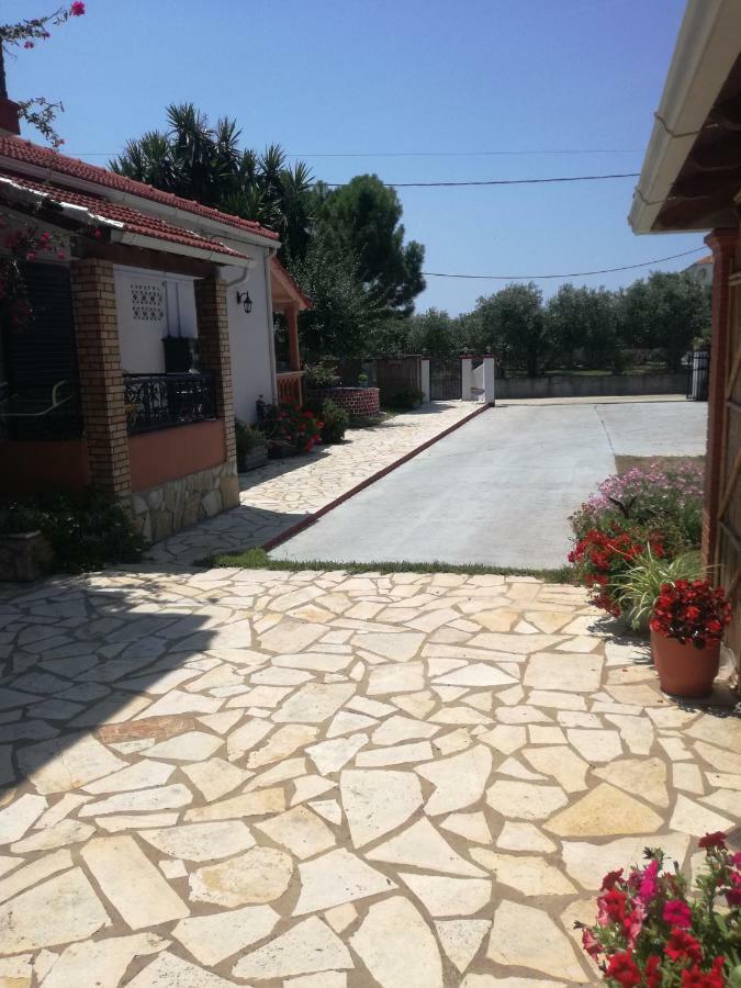 Armonia Studios Agios Georgios  Exterior photo